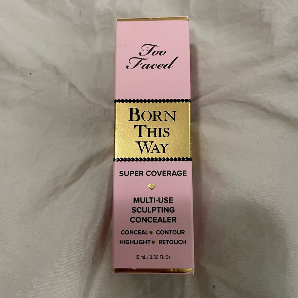 Too Faced Born This Way Multi-Use  Sculpting Concealer